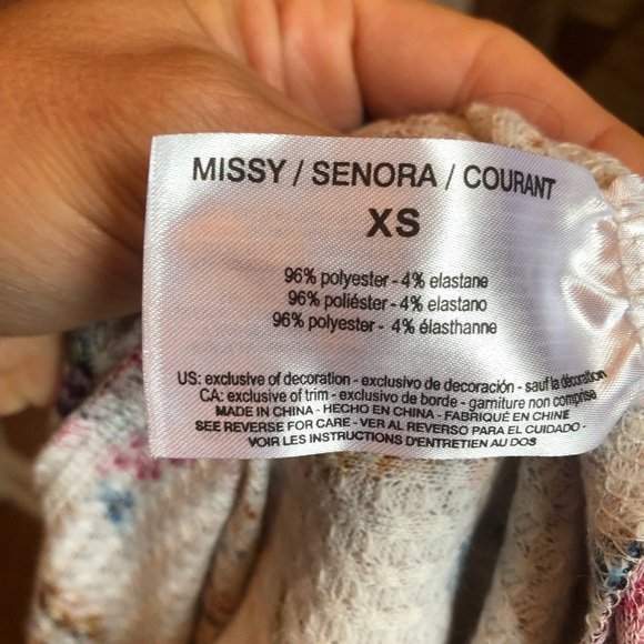 William Rast flared sleeves light thermal - Picture 8 of 8